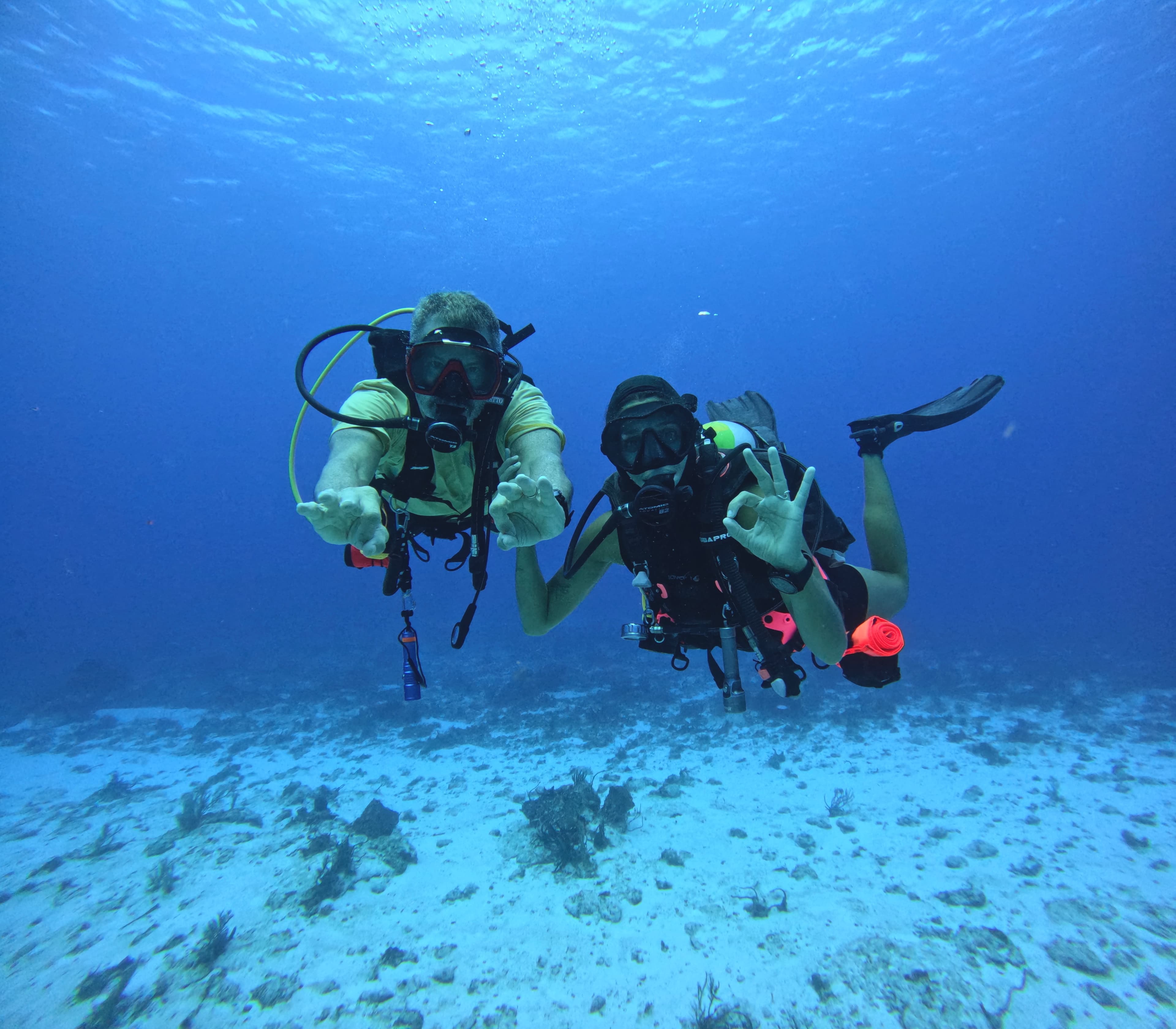 Discover Scuba Diving from boat in Cozumel